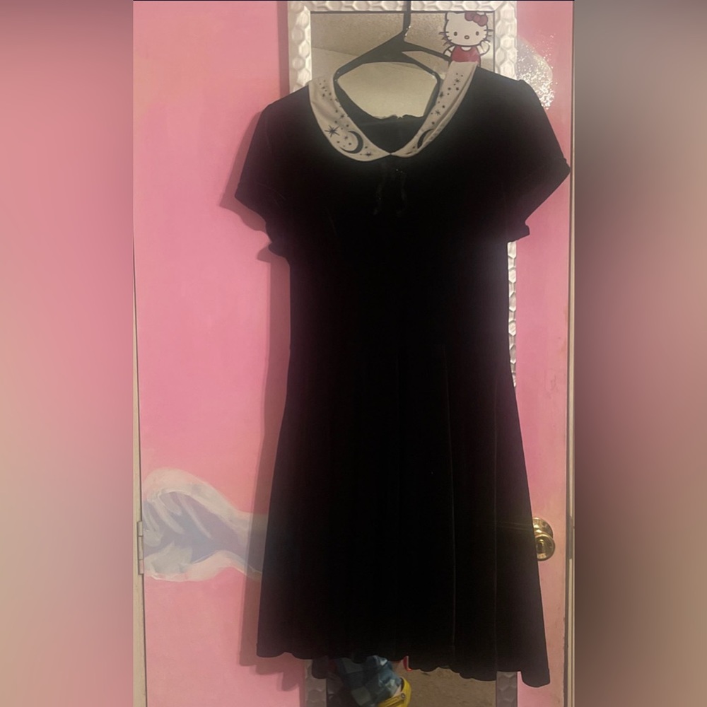 Hell bunny collared dress